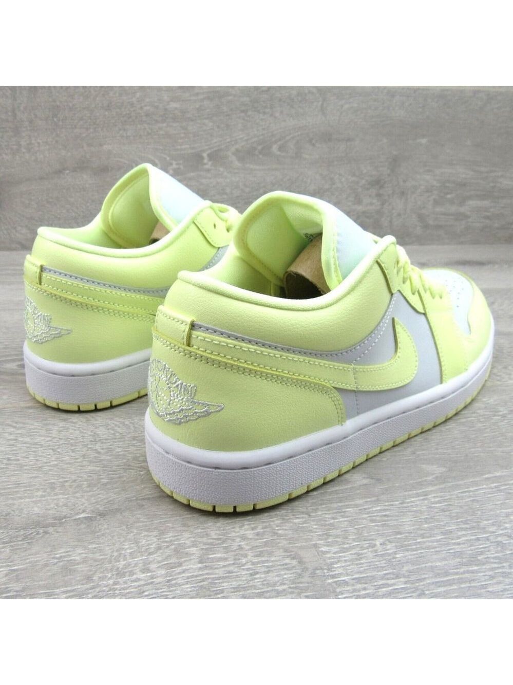 Air Jordan 1 Low Women's Size 9 Platinum White Citron Lemonade NEW - Picture 7 of 16